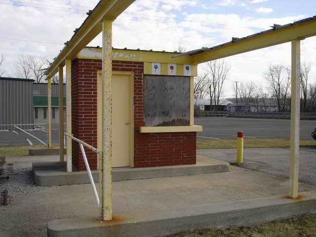 Ridgeway Drive-In - 2006 Photo